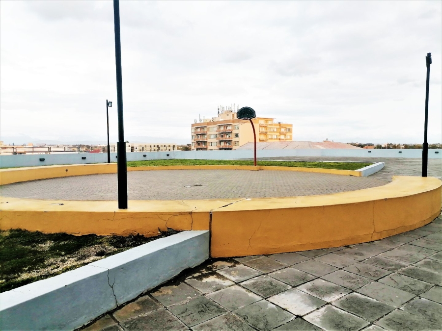 2 Bedroom Property for Sale in Townsend Estate Western Cape